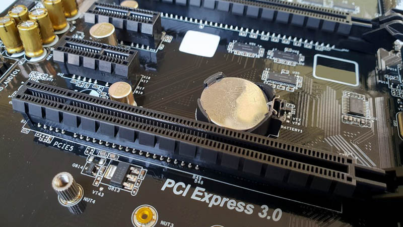 PCIe 3.0 (PCI Express 3.0)